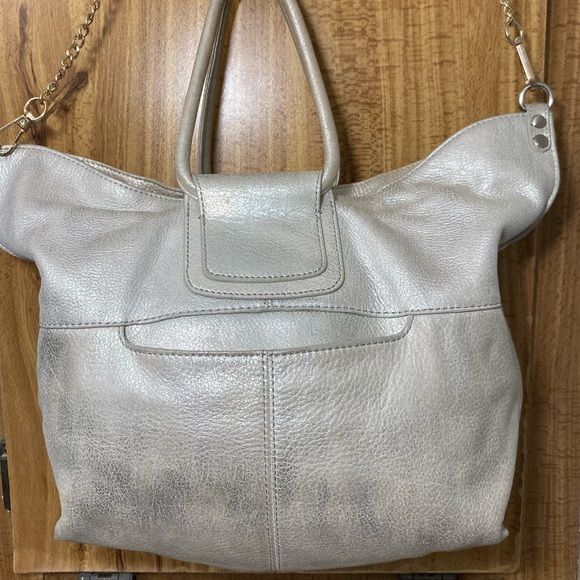 Hobo Sheila Silver Women's Handbag - Picture 7 of 13